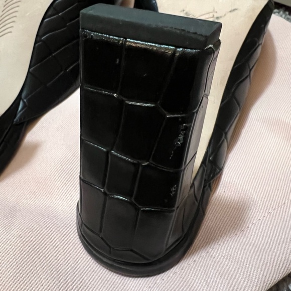 PAIGE – Lena Croc Embossed Sandal - Picture 4 of 7